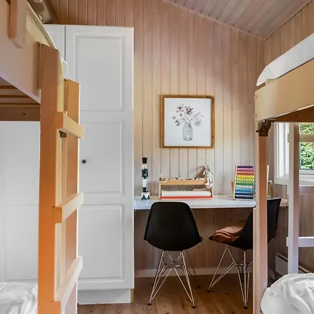 Virpi - 1-1km From The Sea By Interhome