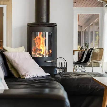 Feriehus Virpi - 1-1km From The Sea By Interhome *
